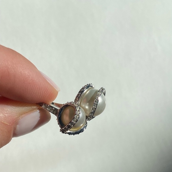SWAROVSKI faux Pearl silver tone ring size 6 - Picture 16 of 16